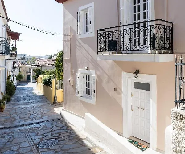 Phares Villa *